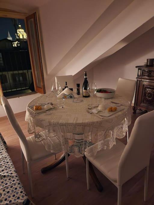 Fil-Rouge - Elegante E Tranquilla Vista In Centro Apartment ตูริน ภายนอก รูปภาพ